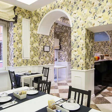 Via Veneto 3*