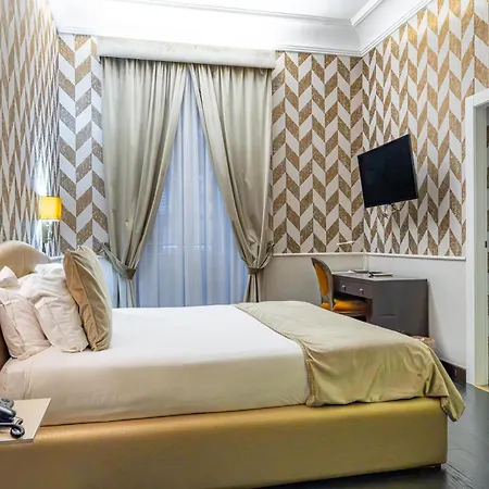 Via Veneto 3* Рим