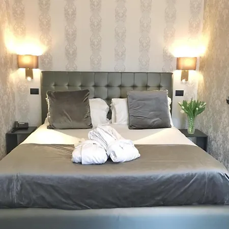 Via Veneto Pensjonat 4*