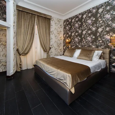 Via Veneto Guest house