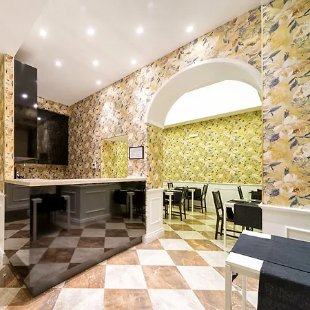 Via Veneto Guest house