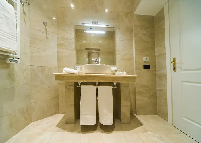 Via Veneto Πανσιόν 4*