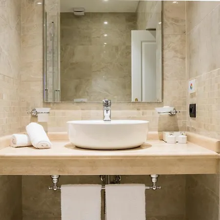 Via Veneto בית הארחה