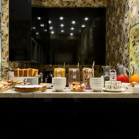 Via Veneto בית הארחה 4*